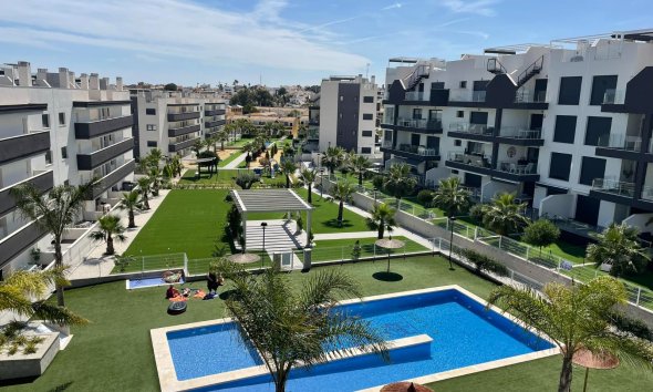 apartment - Herverkoop - Orihuela Costa - Villamartín