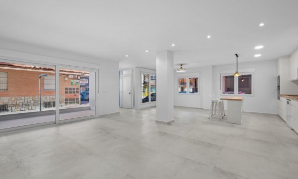 apartment - Wiederverkauf - Torrevieja -
                El Acequión - Los Náufragos