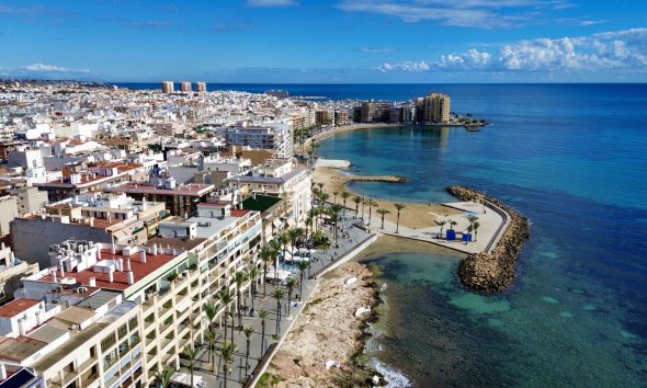 apartment - Wiederverkauf - Torrevieja - Playa del Cura