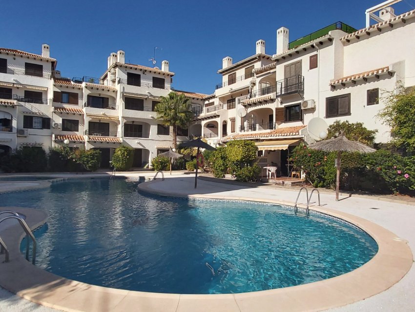 Herverkoop - apartment -
Cabo Roig
