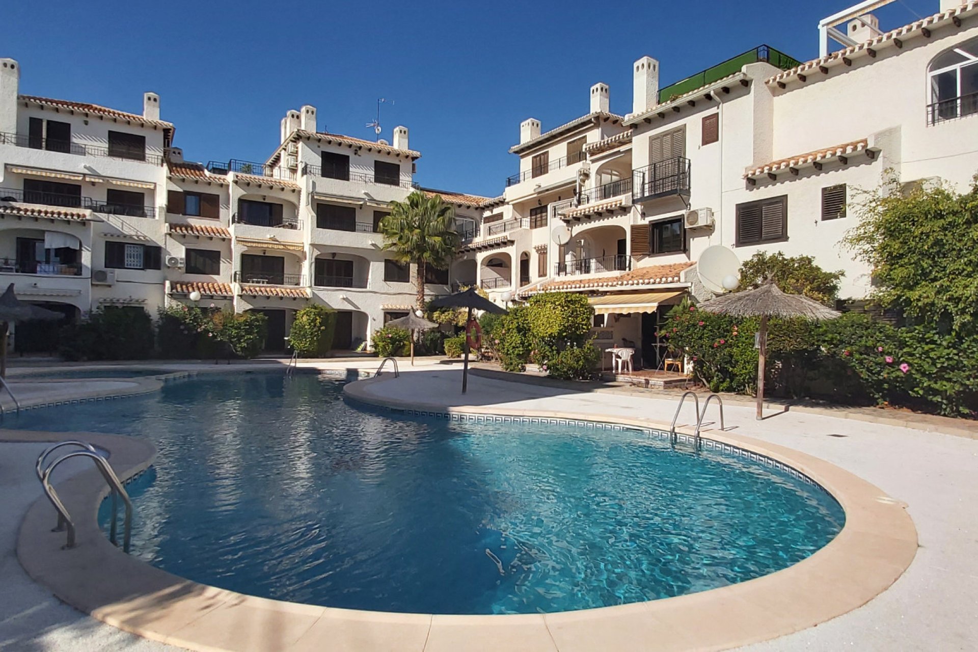 Herverkoop - apartment -
Cabo Roig
