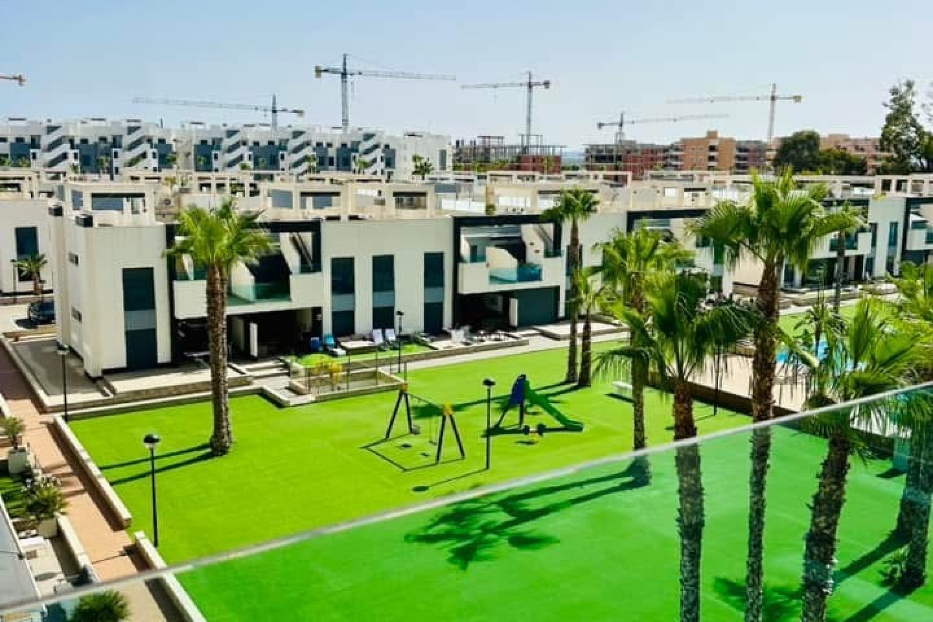 Herverkoop - apartment -
Guardamar del Segura - El Raso