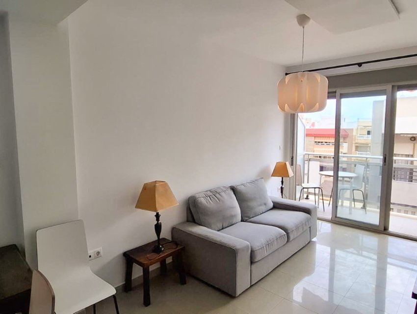 Herverkoop - apartment -
Guardamar del Segura - Pueblo