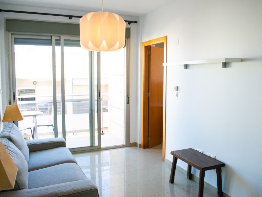 Herverkoop - apartment -
Guardamar del Segura - Pueblo