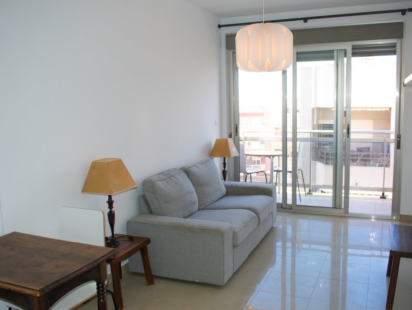 Herverkoop - apartment -
Guardamar del Segura - Pueblo