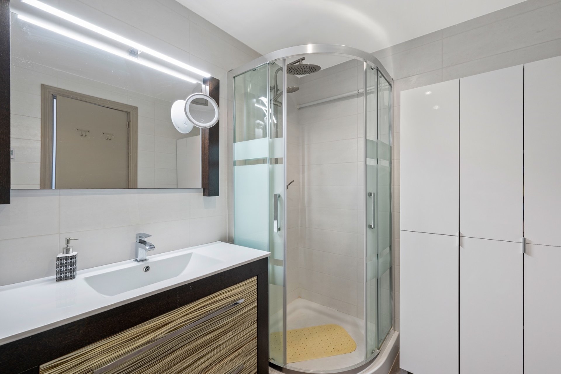 Herverkoop - apartment -
La Nucía