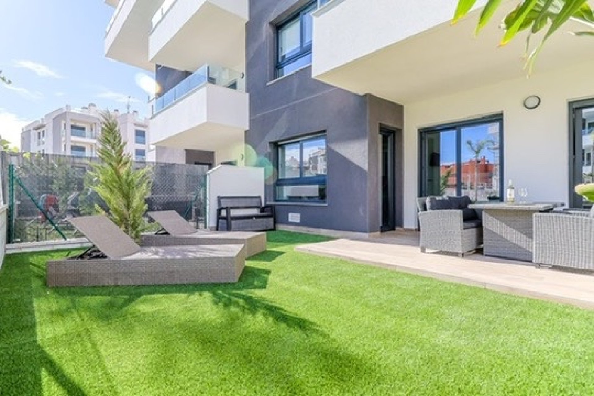 Herverkoop - apartment -
Orihuela Costa - Las Filipinas