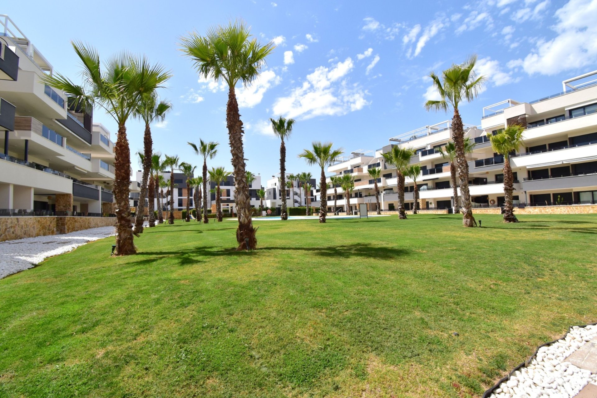 Herverkoop - apartment -
Orihuela Costa - Los Altos