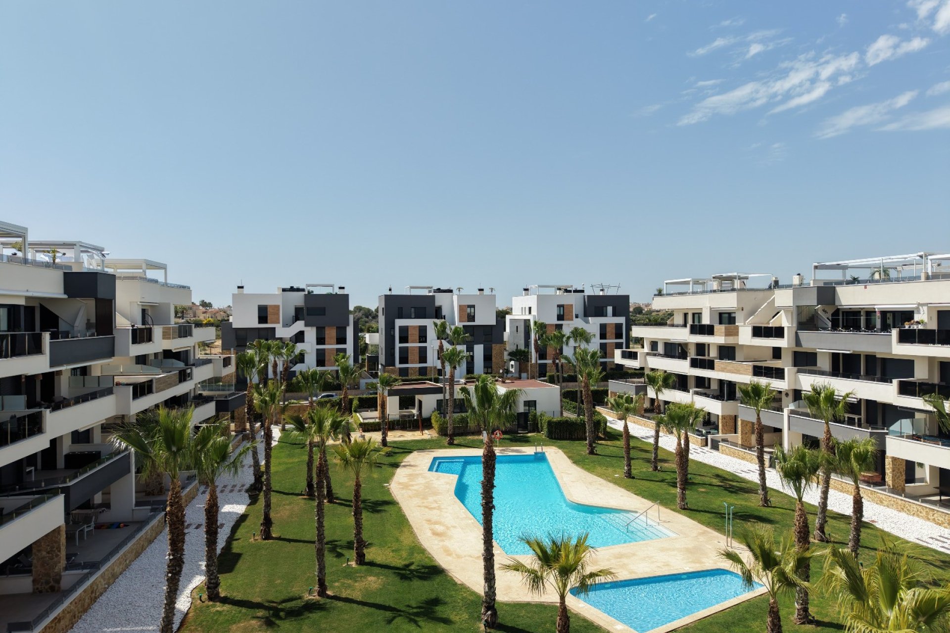 Herverkoop - apartment -
Orihuela Costa - Los Altos