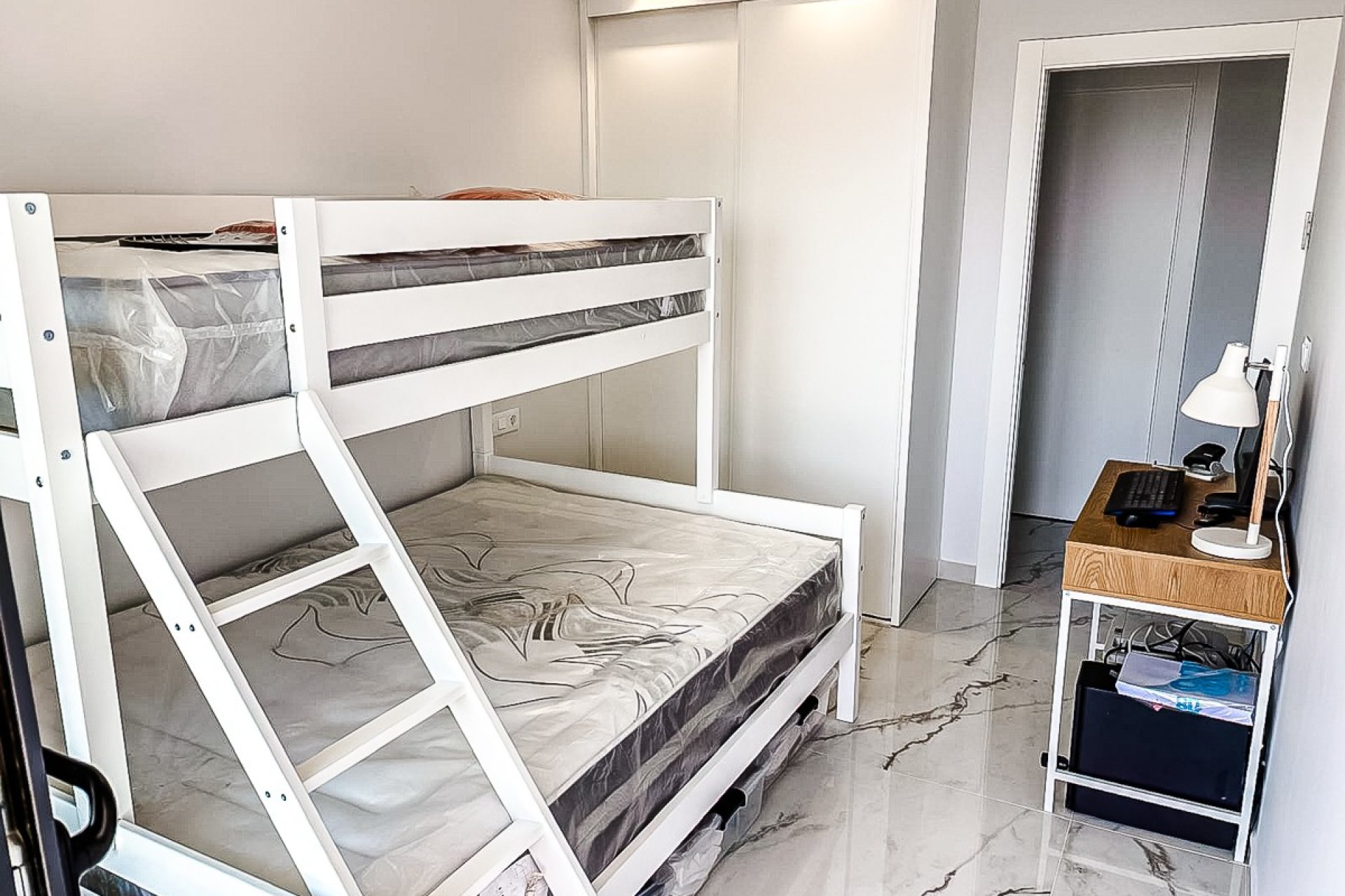 Herverkoop - apartment -
Orihuela Costa - Los Altos
