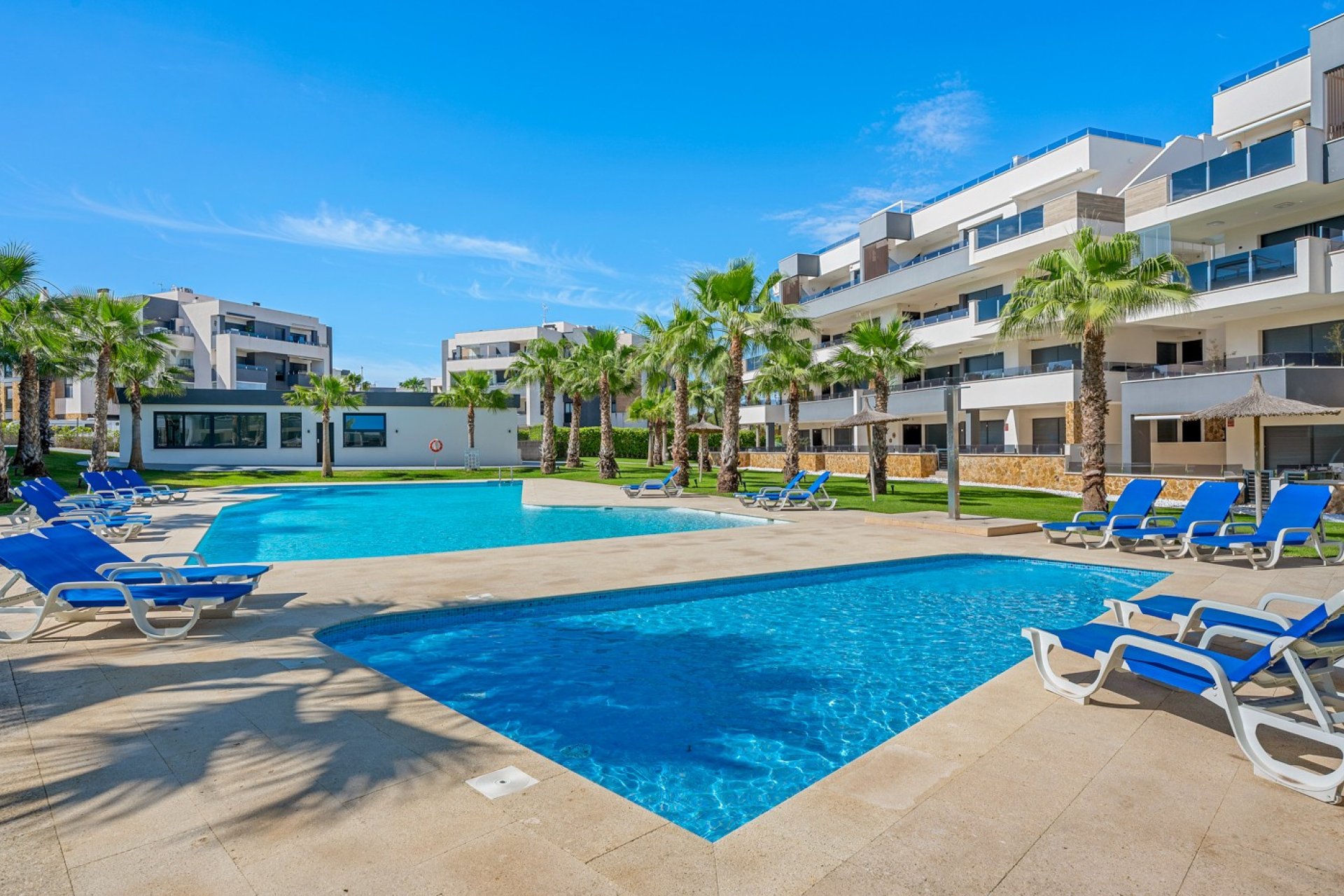 Herverkoop - apartment -
Orihuela Costa - Los Altos