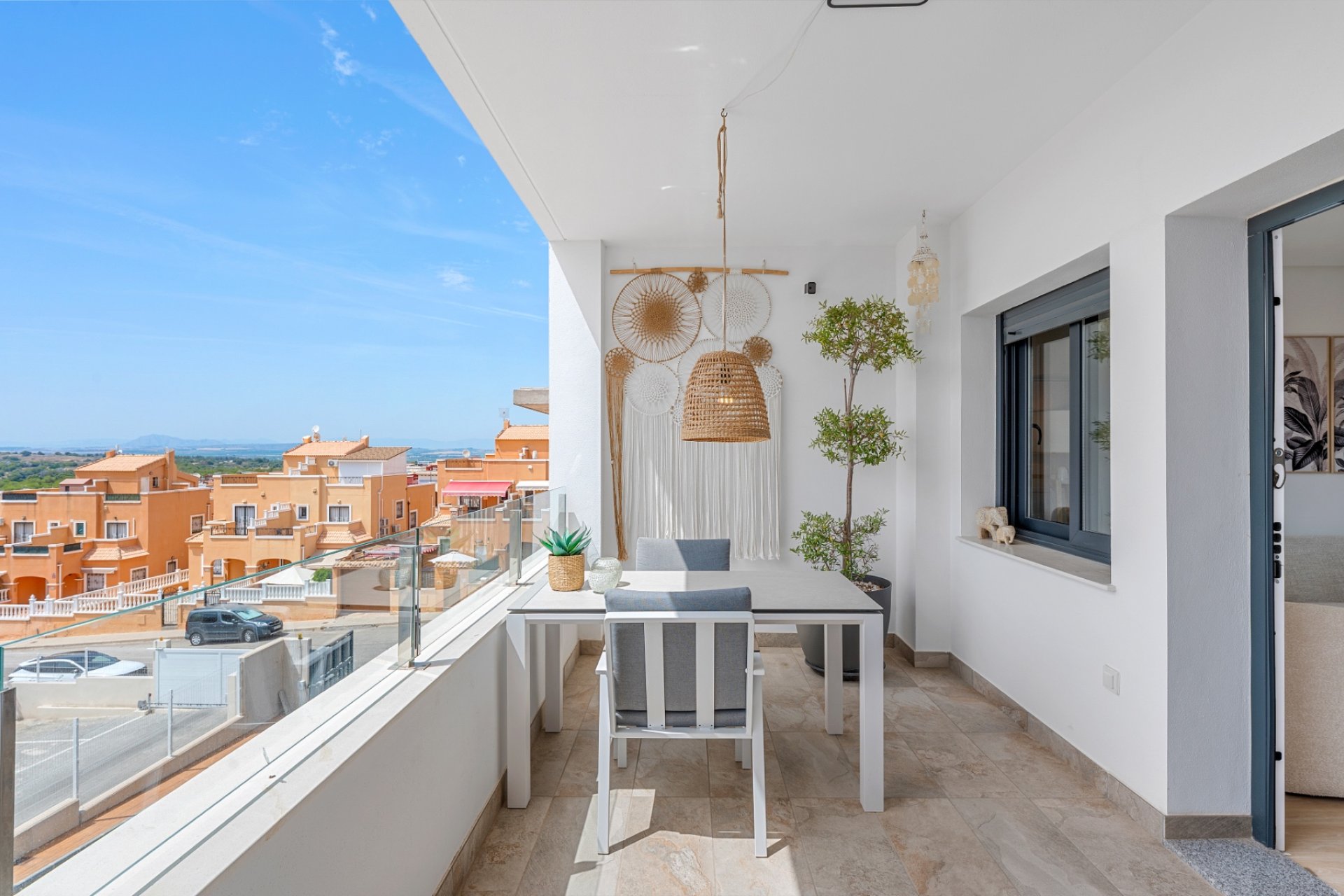 Herverkoop - apartment -
Orihuela Costa - Los Altos