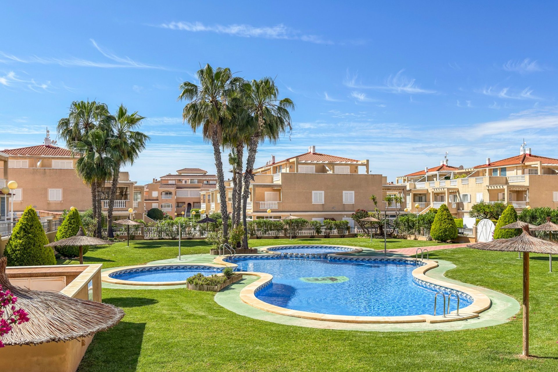 Herverkoop - apartment -
Orihuela Costa - Playa Flamenca