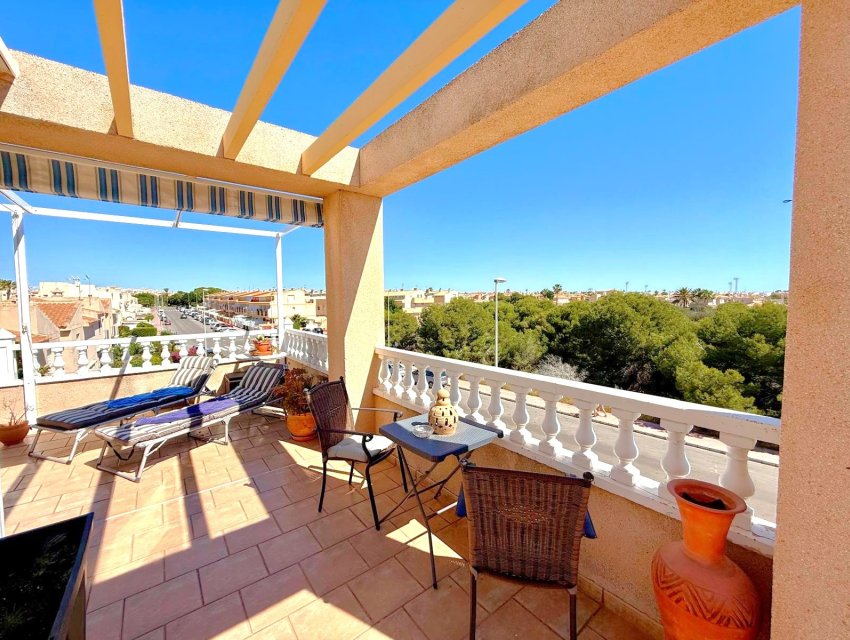 Herverkoop - apartment -
Orihuela Costa - Playa Flamenca
