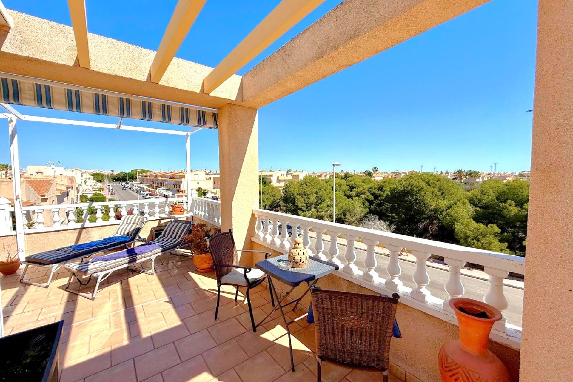 Herverkoop - apartment -
Orihuela Costa - Playa Flamenca