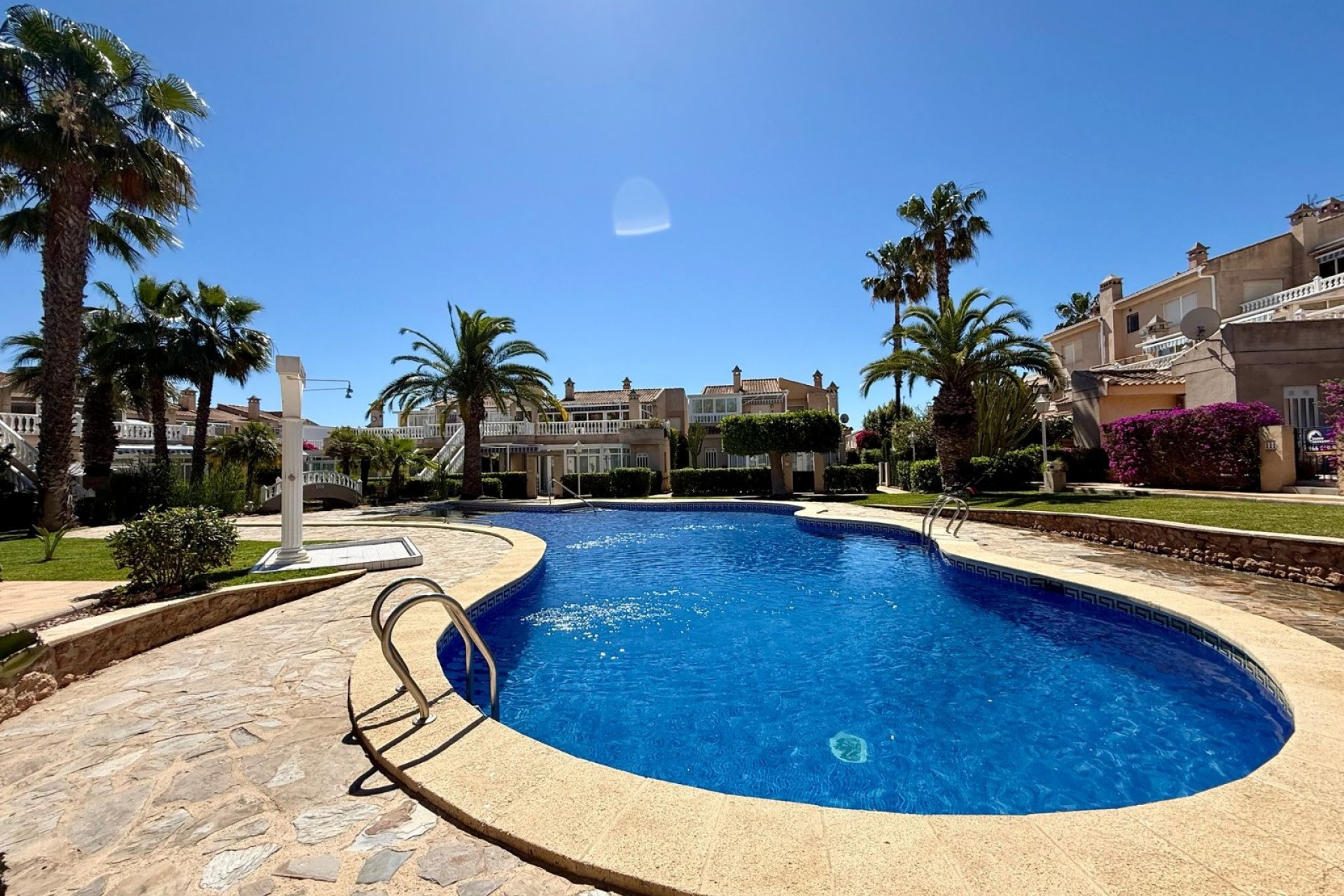 Herverkoop - apartment -
Orihuela Costa - Playa Flamenca