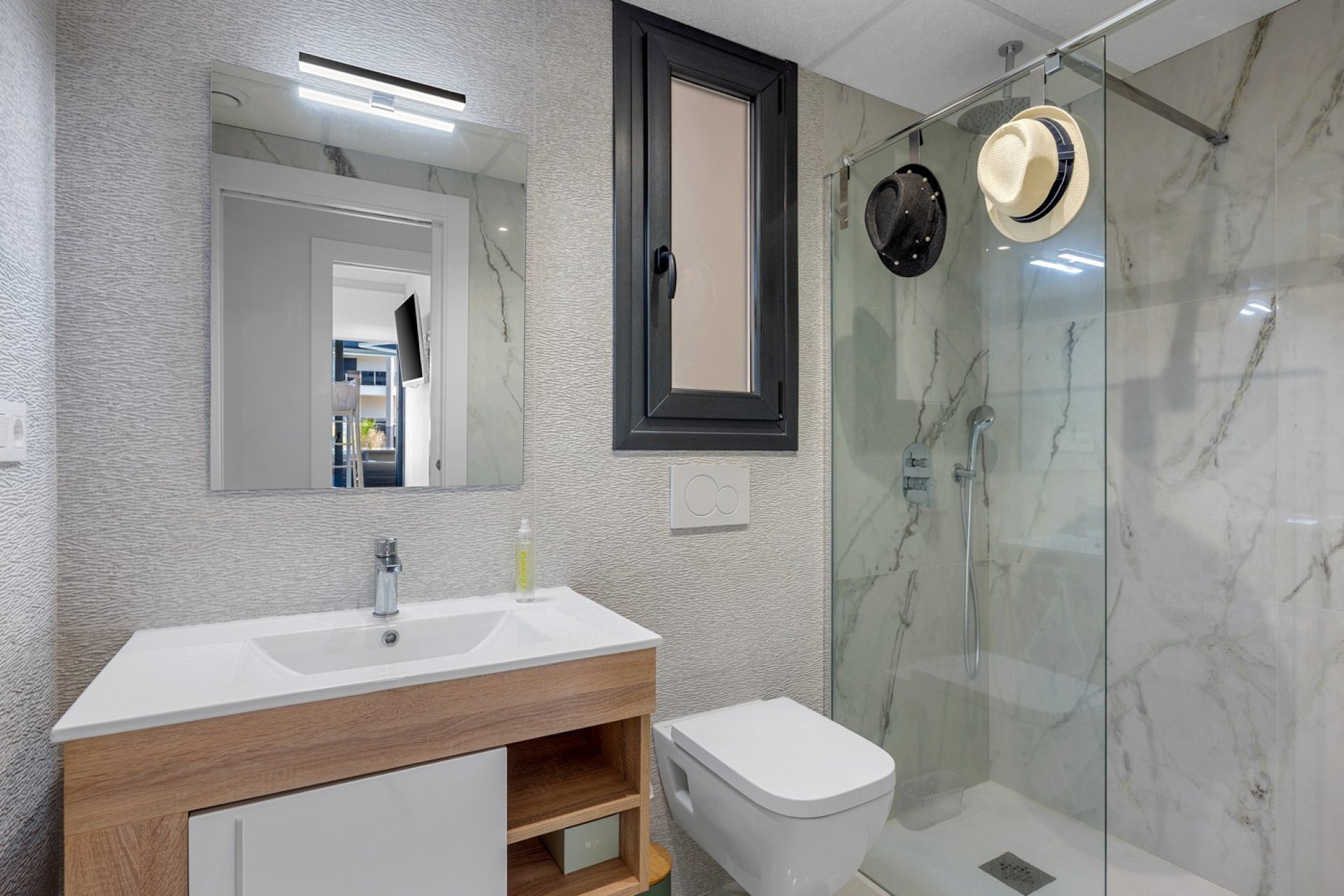 Herverkoop - apartment -
Orihuela Costa - Playa Flamenca