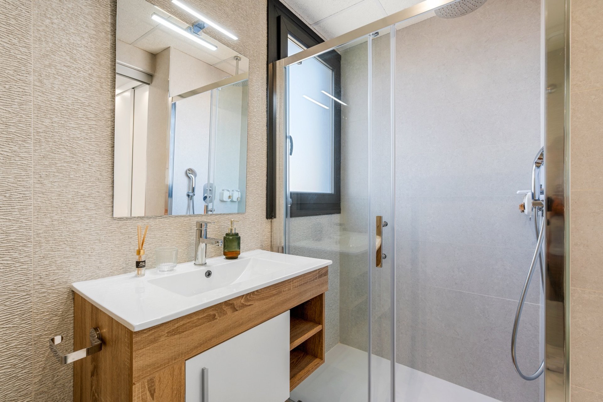 Herverkoop - apartment -
Orihuela Costa - Playa Flamenca