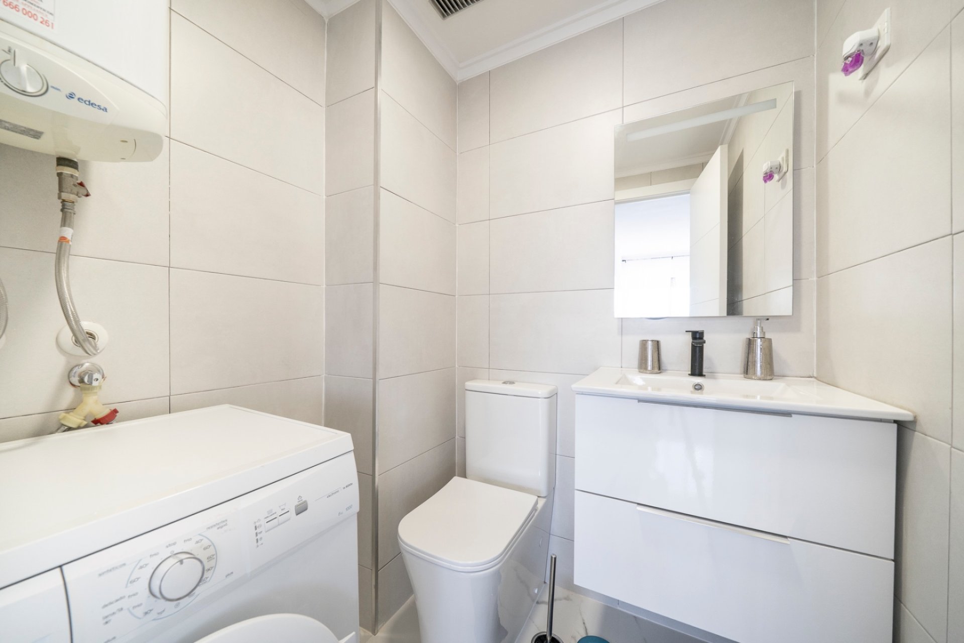 Herverkoop - apartment -
Orihuela Costa - Punta Prima