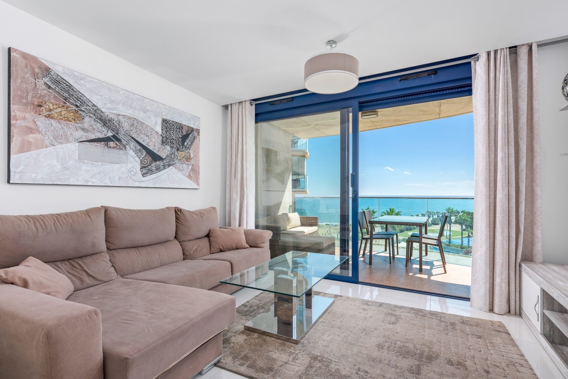 Herverkoop - apartment -
Orihuela Costa - Punta Prima