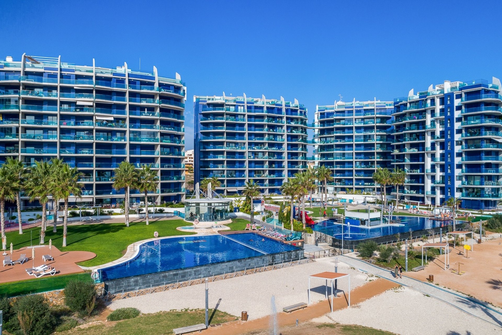 Herverkoop - apartment -
Orihuela Costa - Punta Prima