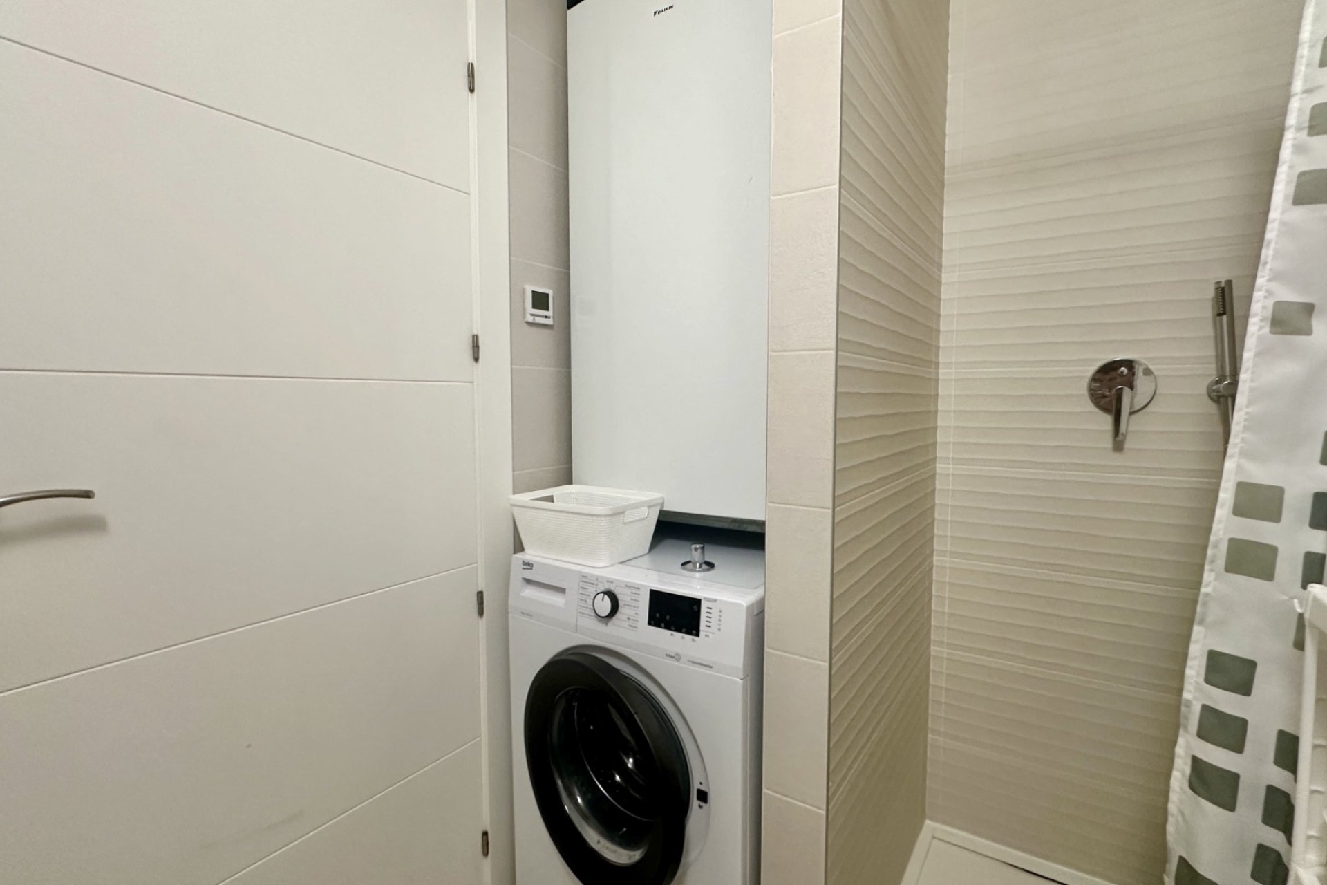 Herverkoop - apartment -
Orihuela Costa - Villamartín