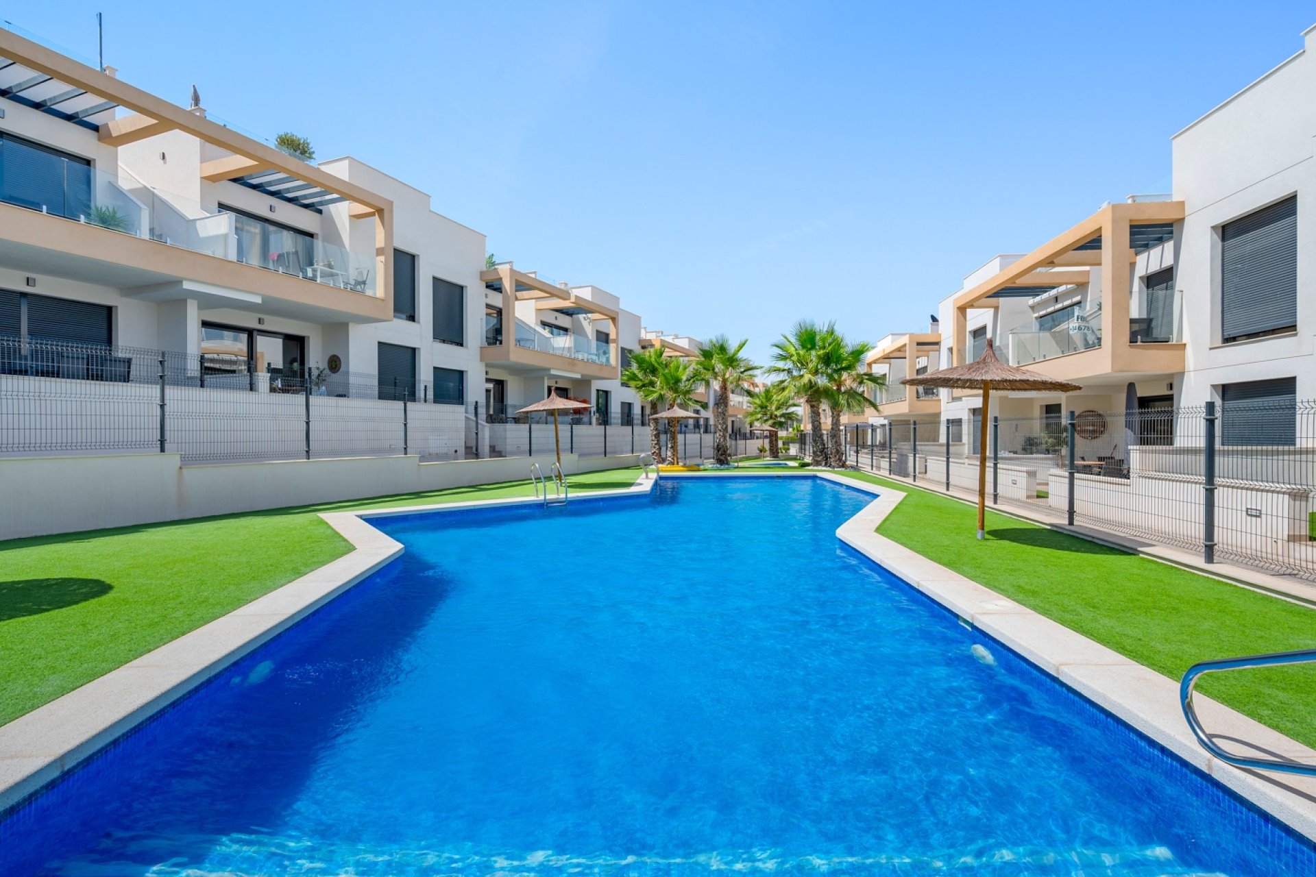 Herverkoop - apartment -
Orihuela Costa - Villamartín