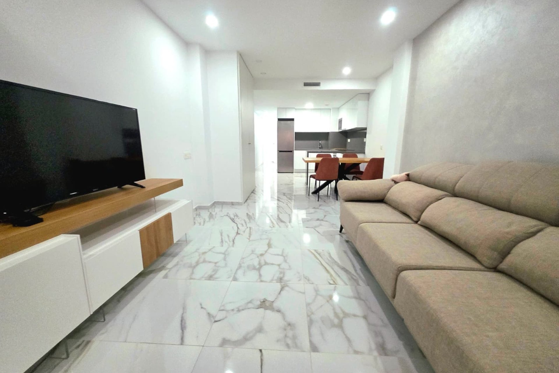 Herverkoop - apartment -
Torrevieja - Center