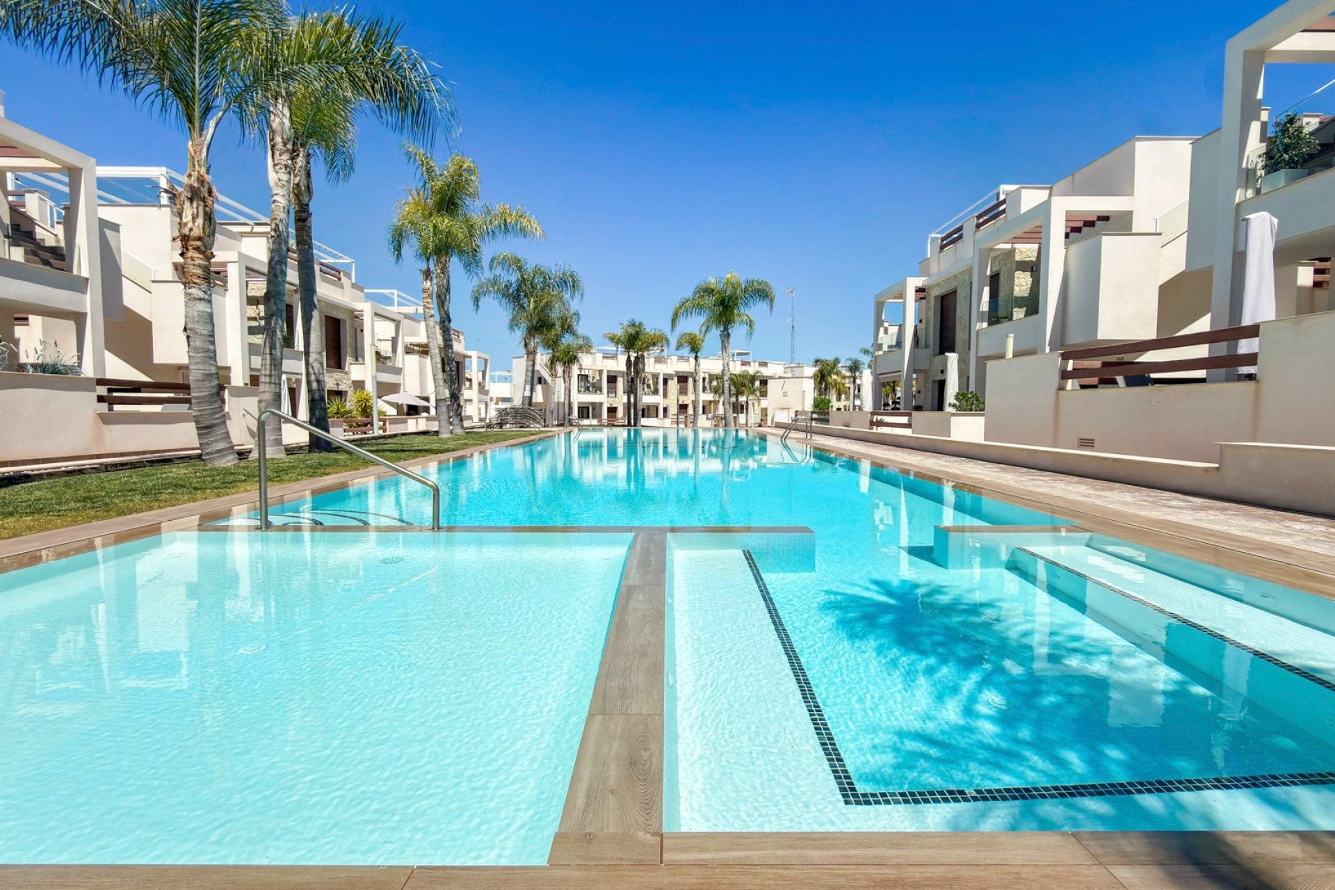 Herverkoop - apartment -
Torrevieja - Los Balcones