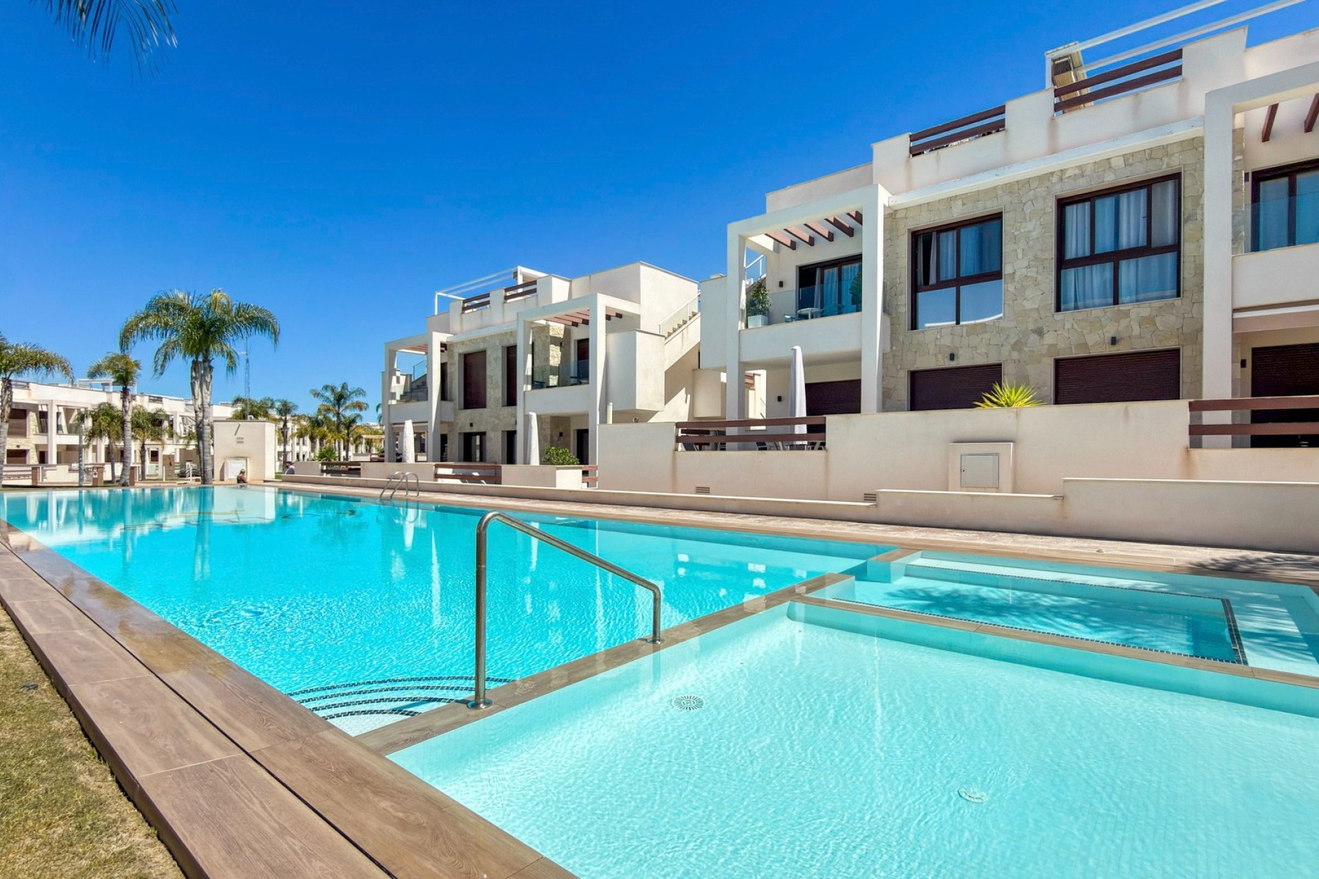 Herverkoop - apartment -
Torrevieja - Los Balcones