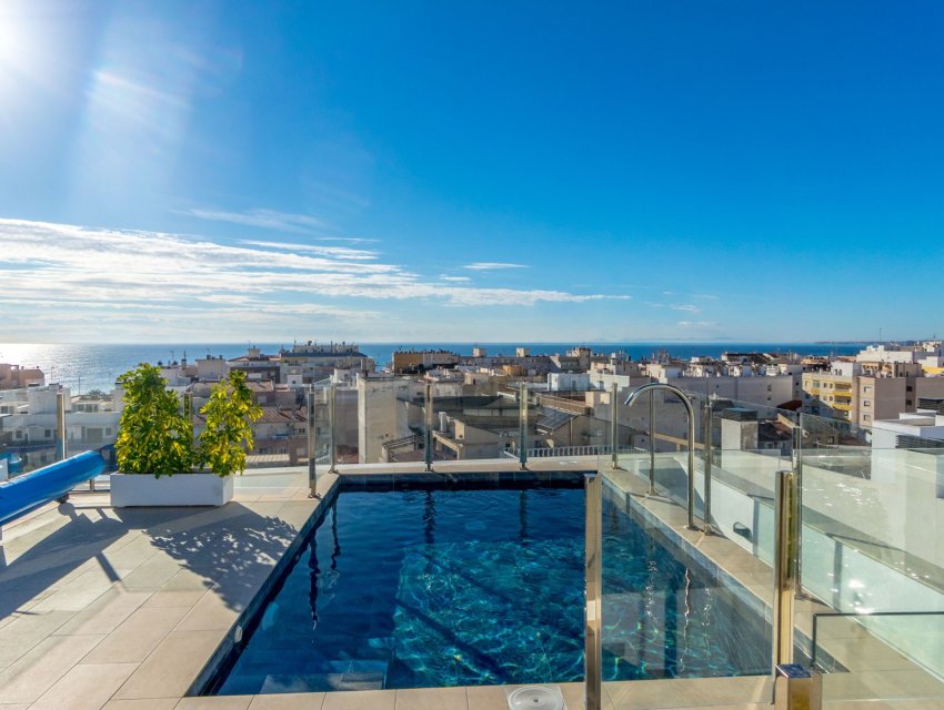 Herverkoop - apartment -
Torrevieja - Playa de El Cura