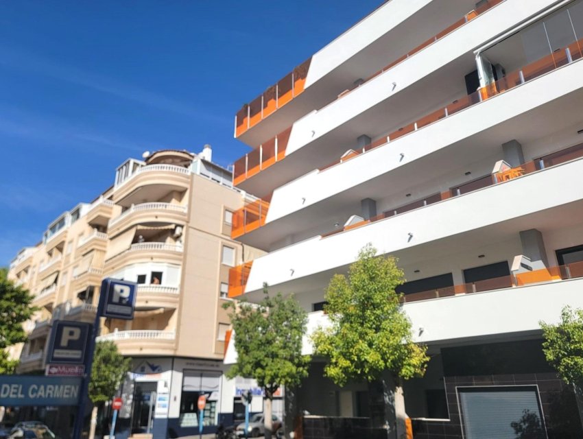 Herverkoop - apartment -
Torrevieja - Playa del Cura