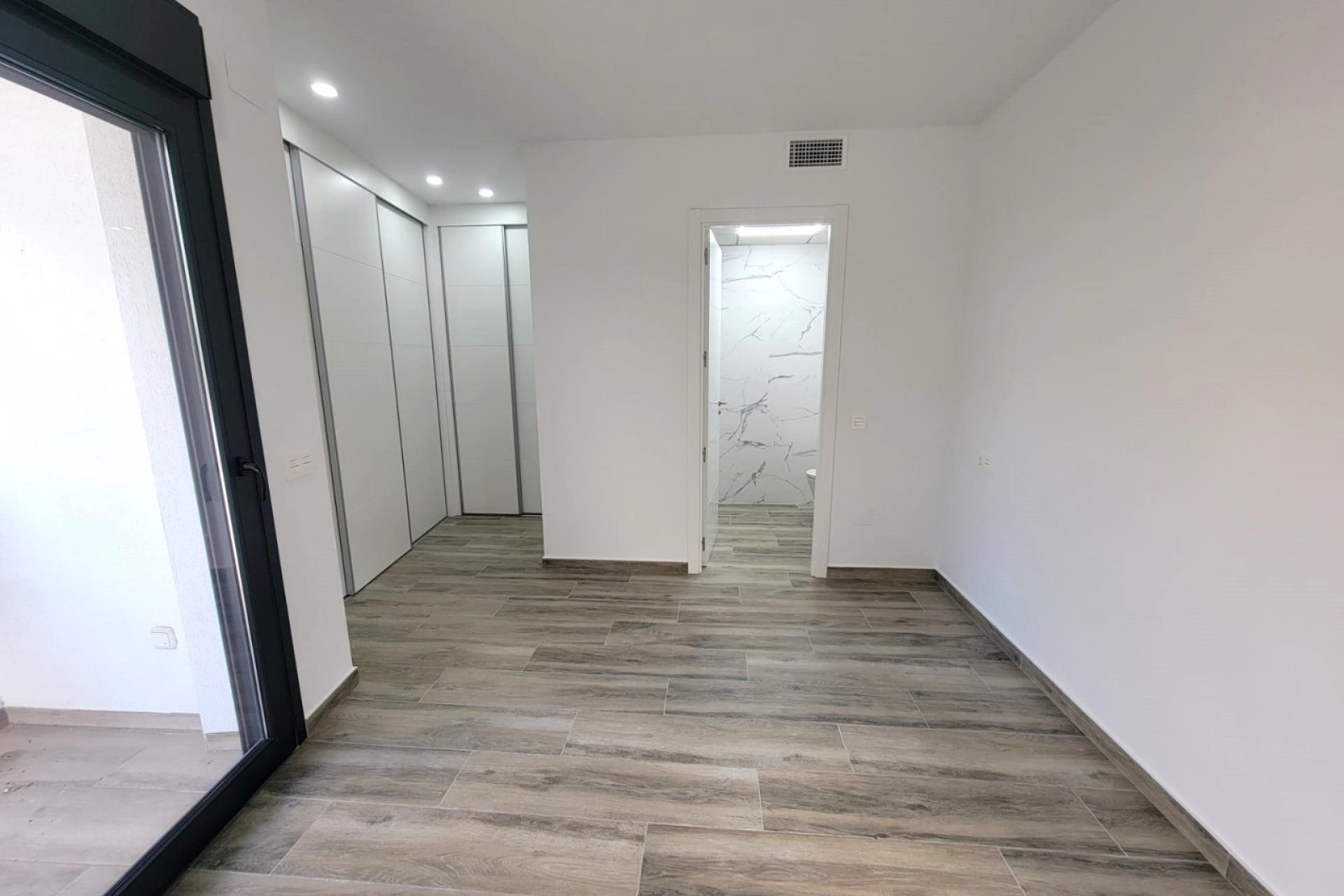 Herverkoop - apartment -
Torrevieja - Playa del Cura