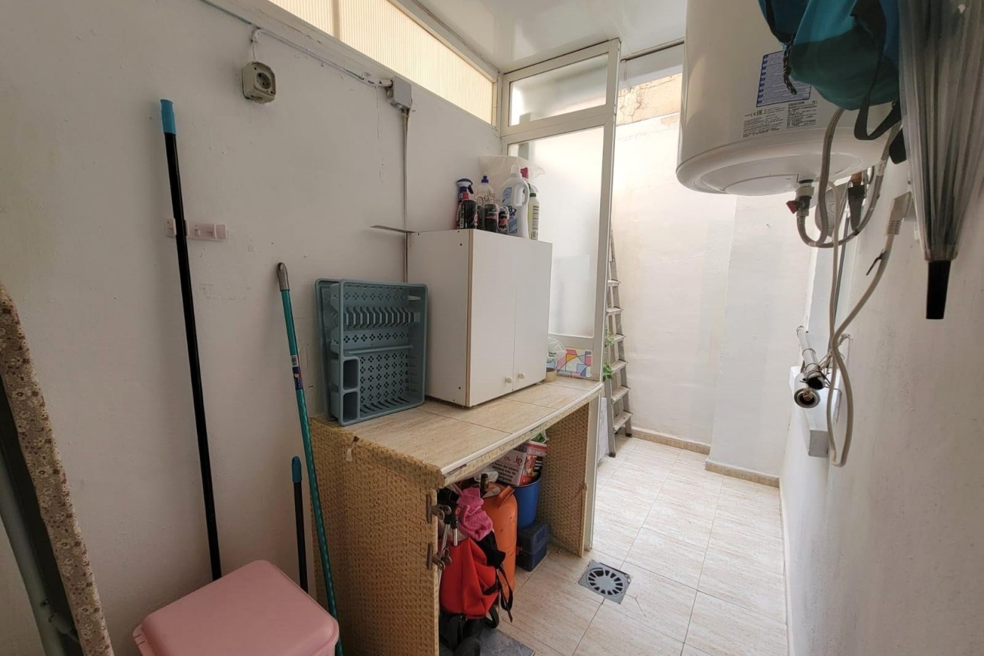 Herverkoop - apartment -
Torrevieja - Playa del Cura