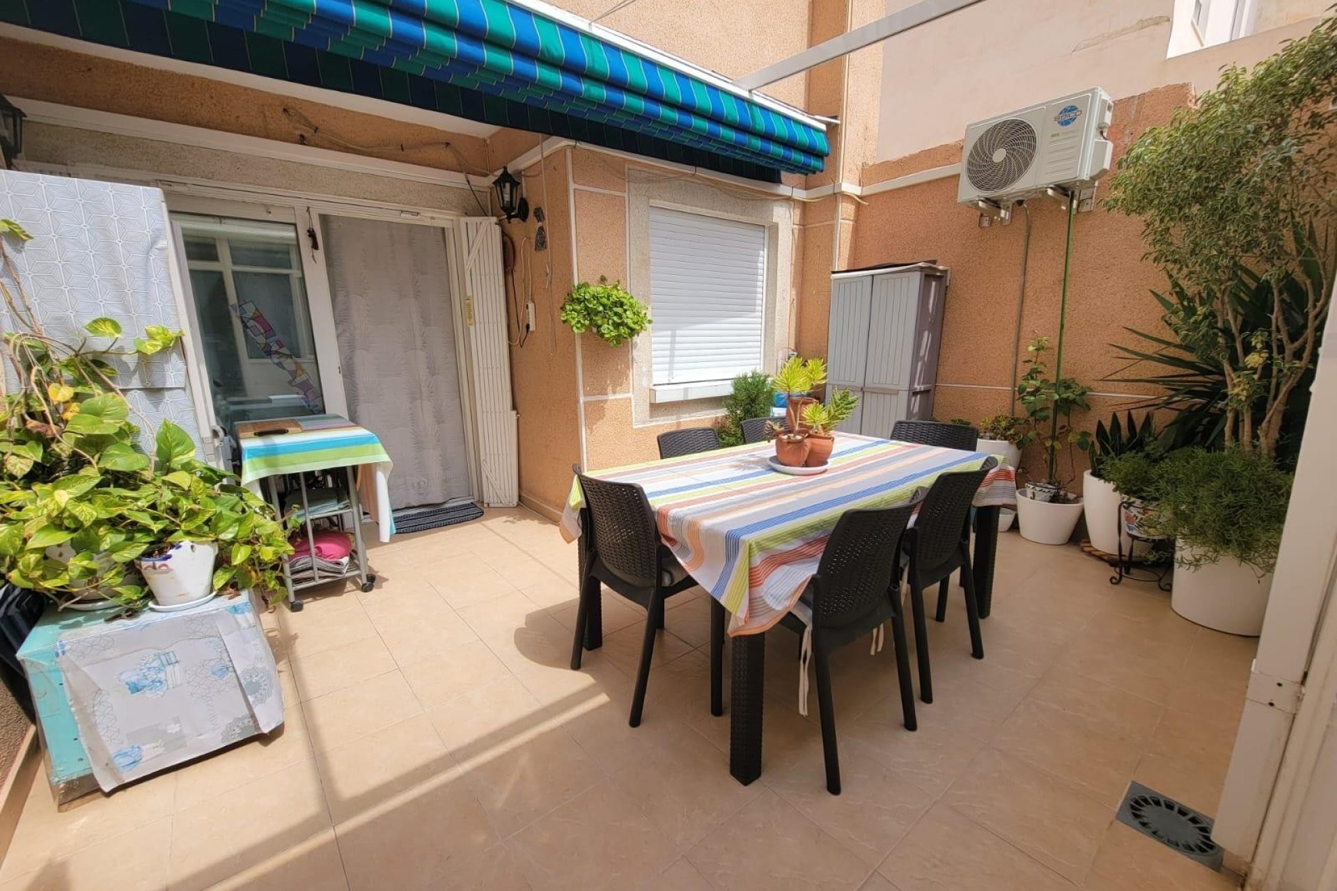Herverkoop - apartment -
Torrevieja - Playa del Cura