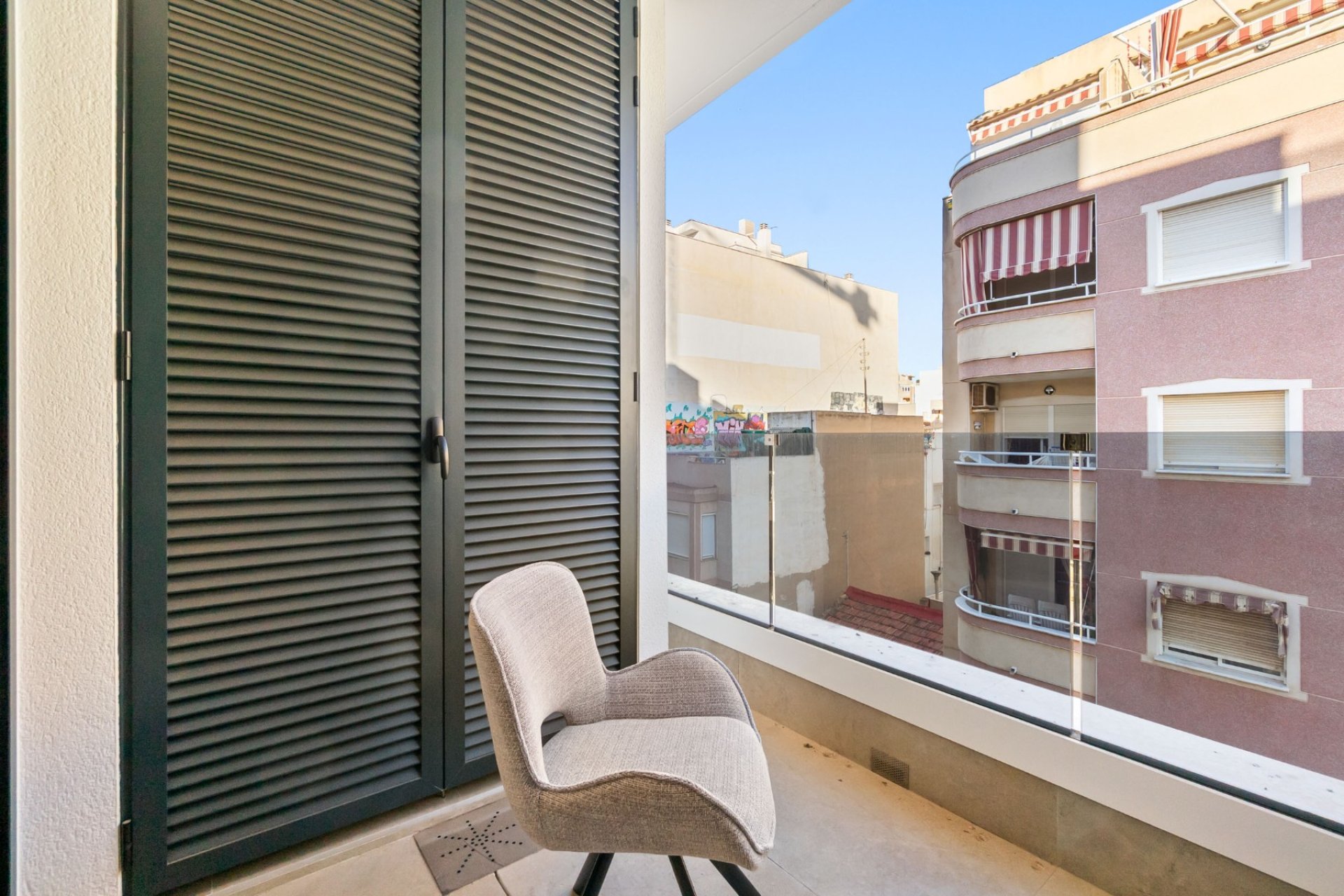 Herverkoop - apartment -
Torrevieja - Playa del Cura