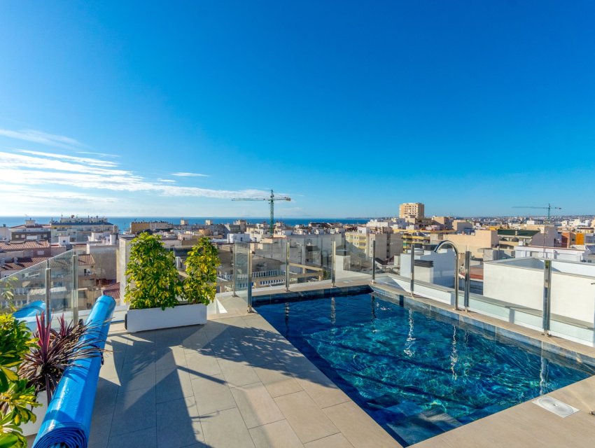 Herverkoop - apartment -
Torrevieja - Playa del Cura