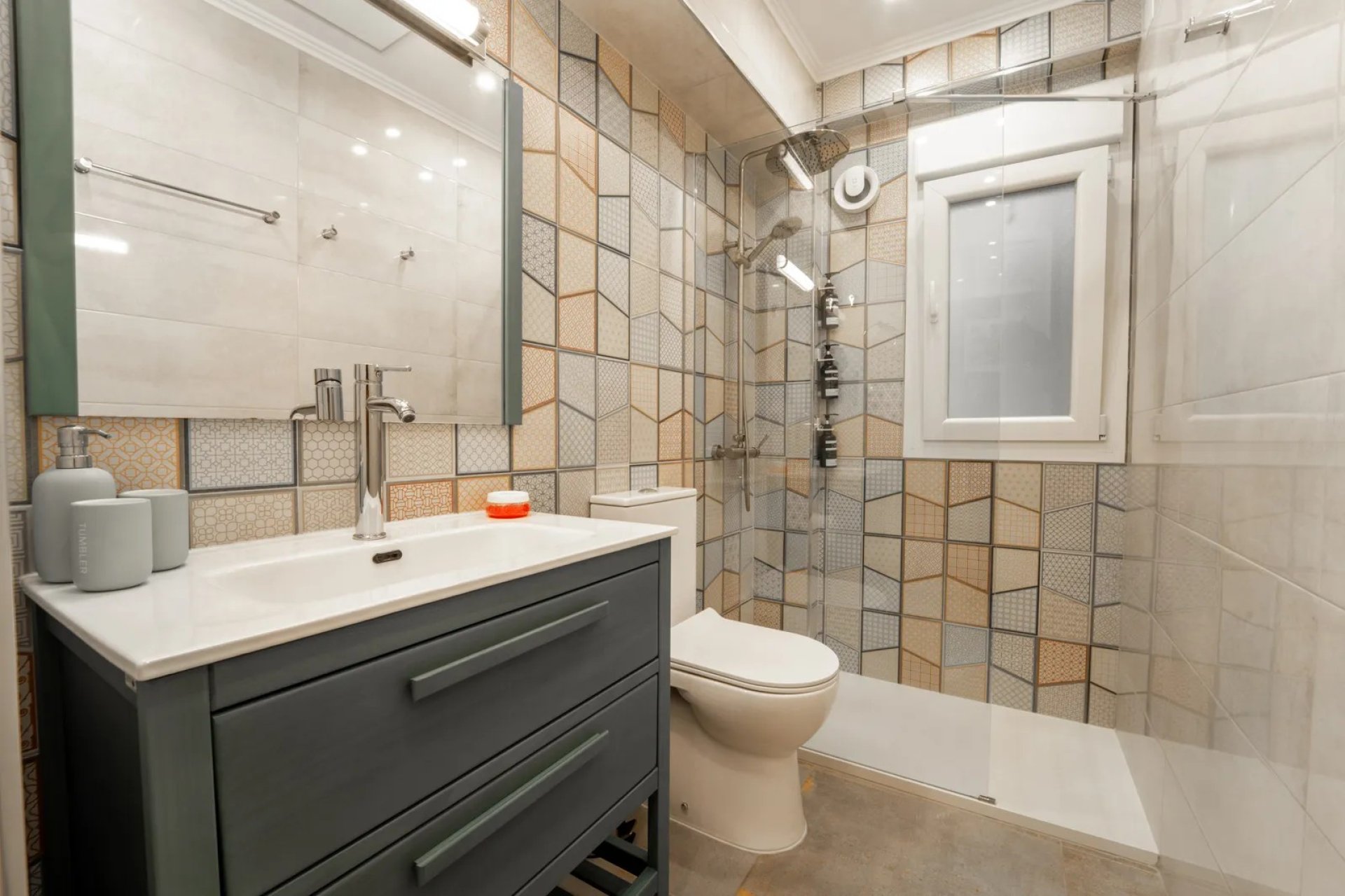 Herverkoop - apartment -
Torrevieja - Playa del Cura