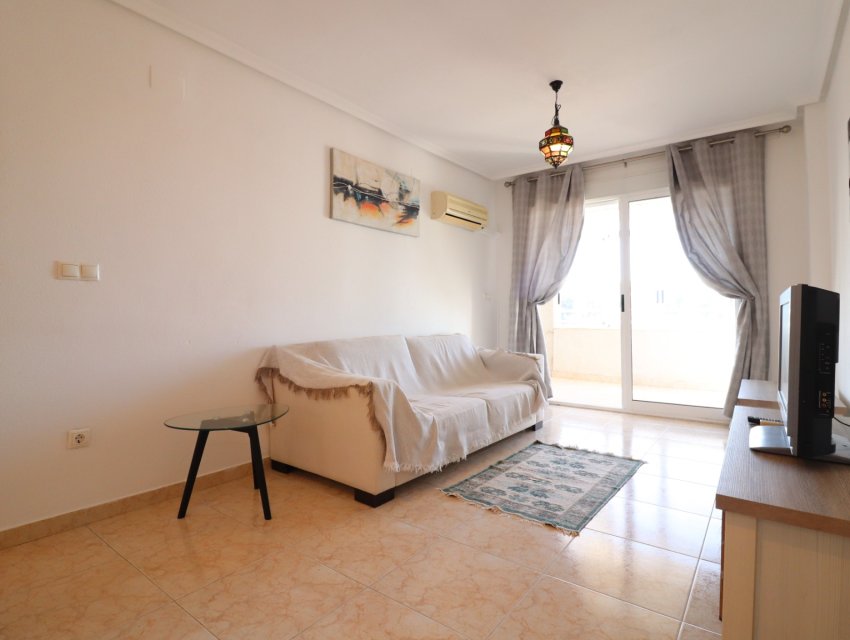 Herverkoop - apartment -
Torrevieja - San Luis