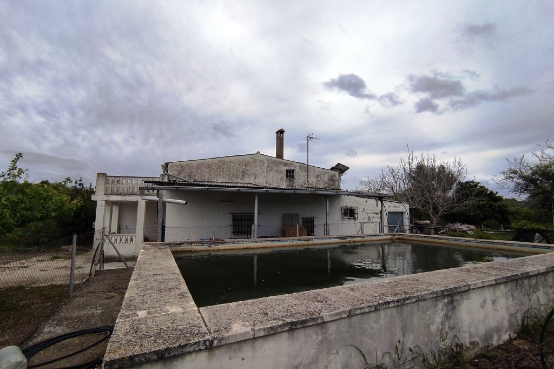 Herverkoop - Country House -
Albaida