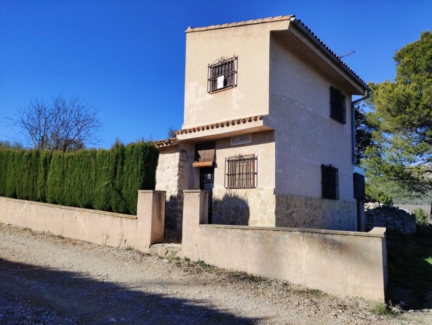 Herverkoop - Country House -
Benifallim