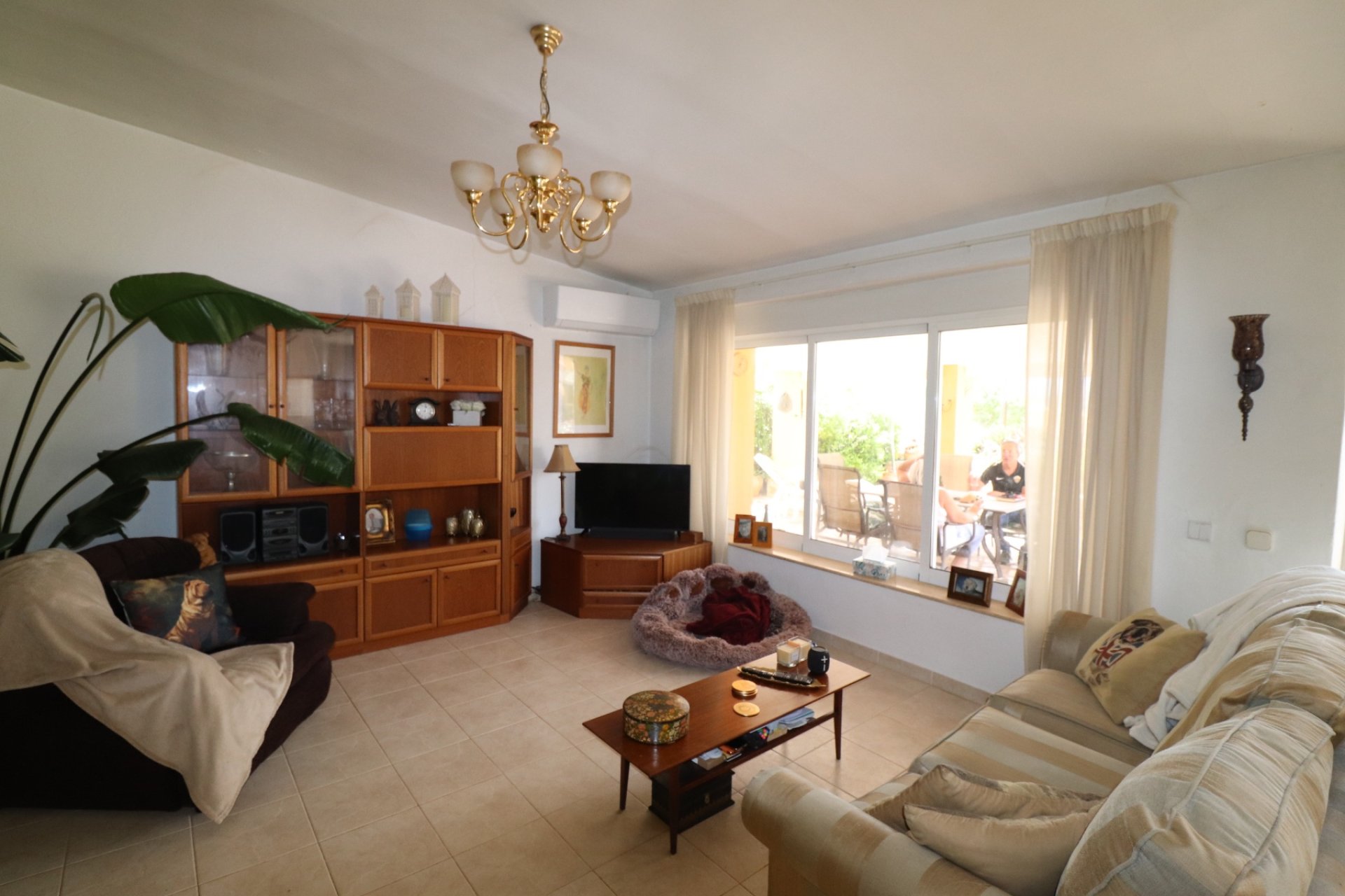 Herverkoop - Country House -
Hondón de las Nieves - La Canalosa