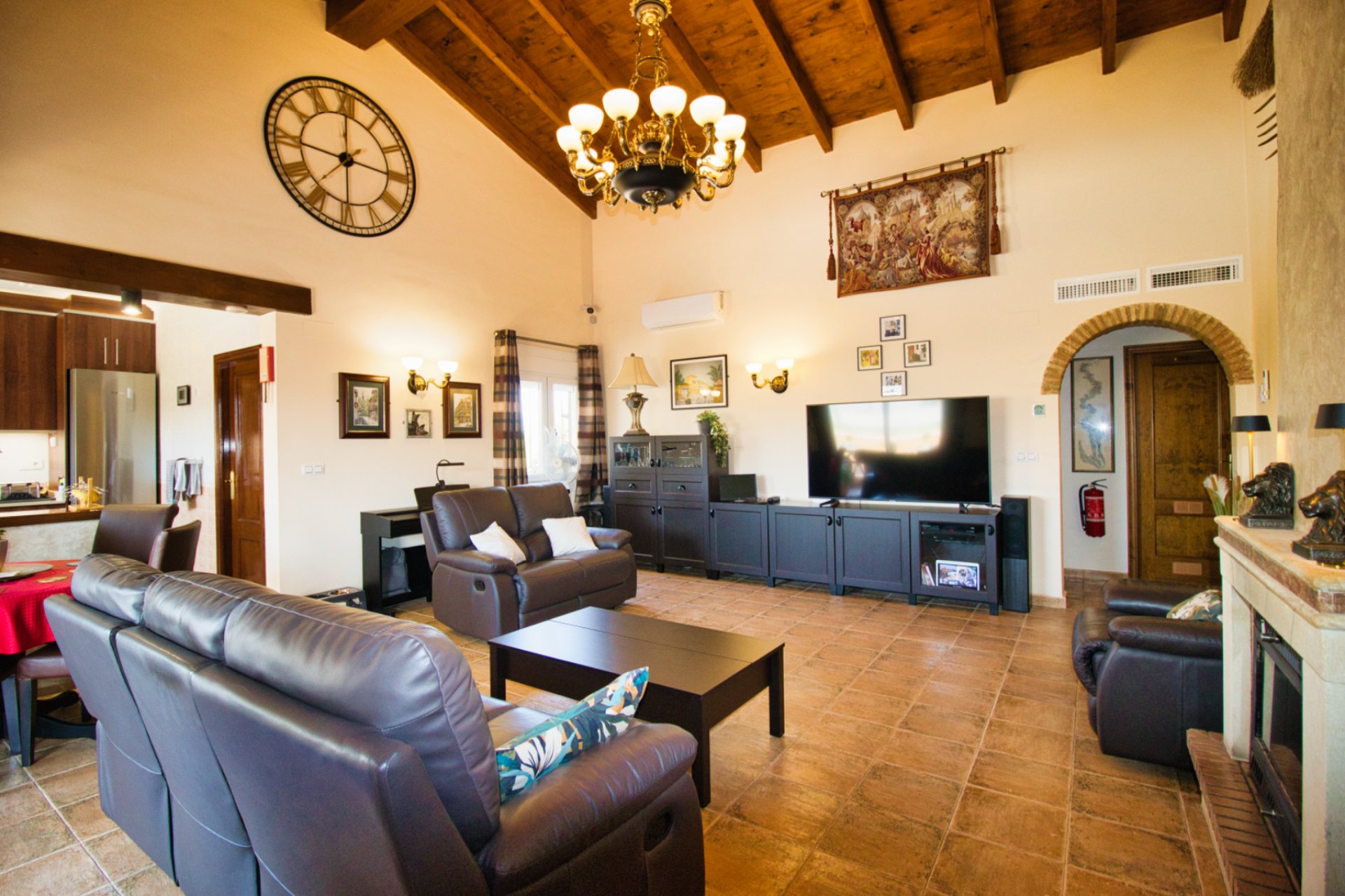 Herverkoop - Country House -
Orihuela