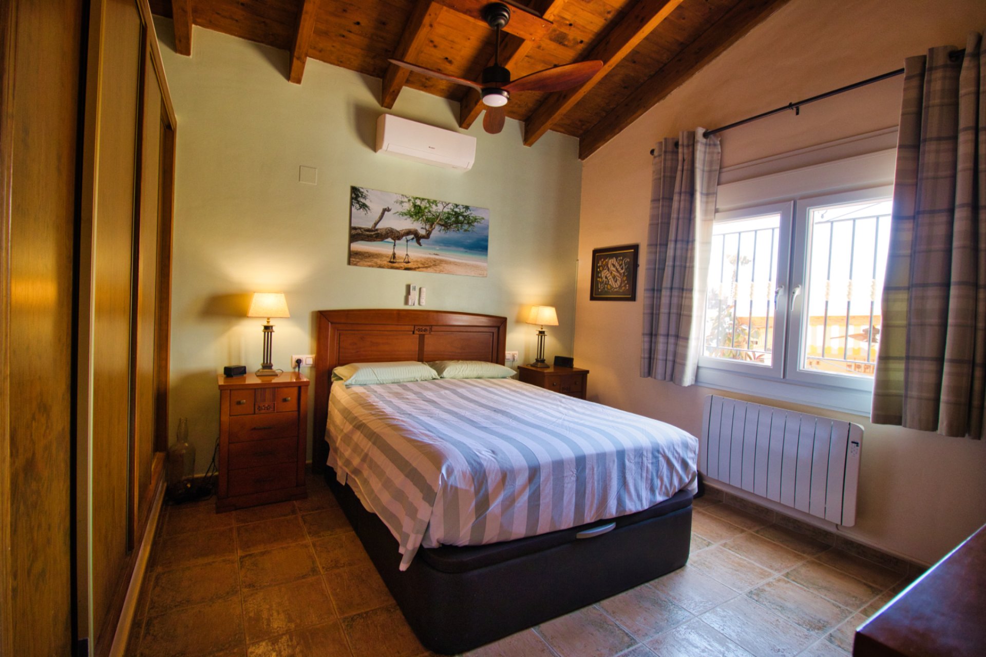 Herverkoop - Country House -
Orihuela