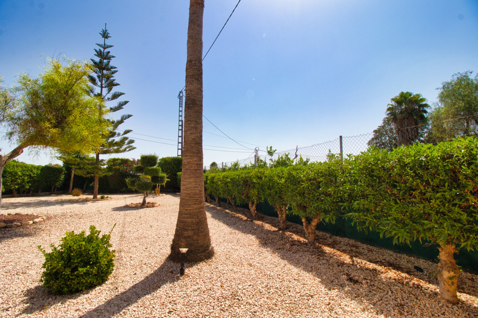 Herverkoop - Country House -
Orihuela