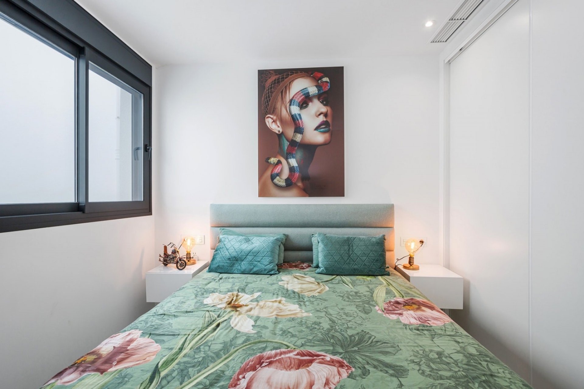 Herverkoop - Herenhuis -
Ciudad Quesada - Costa Blanca