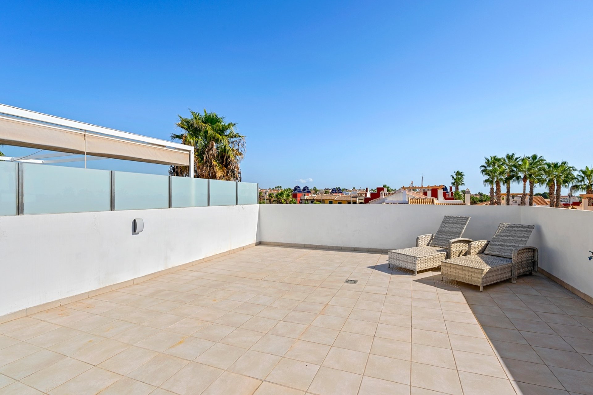 Herverkoop - Herenhuis -
Ciudad Quesada - Doña Pepa