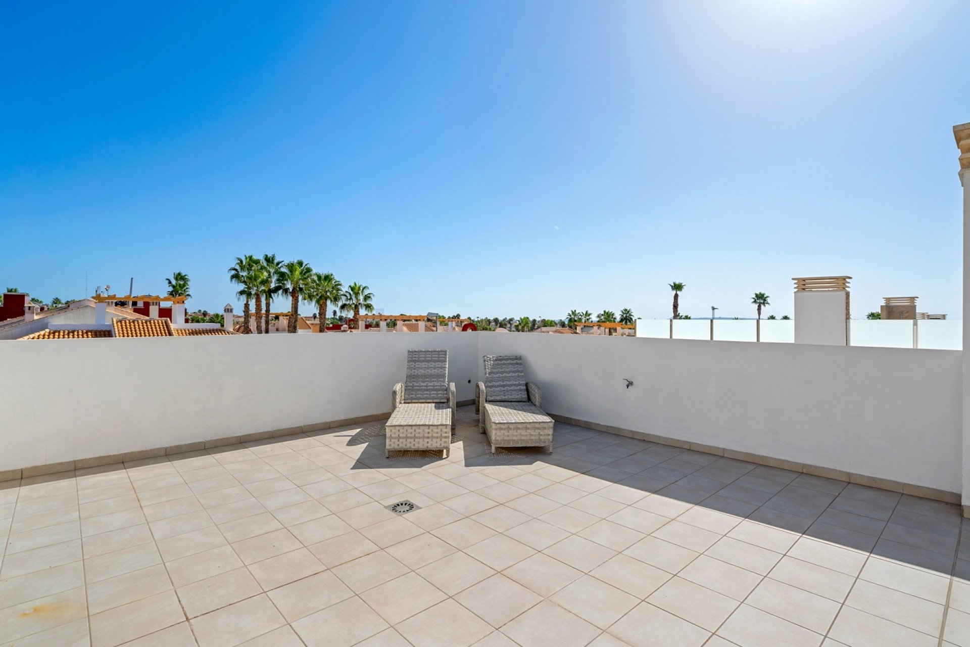 Herverkoop - Herenhuis -
Ciudad Quesada - Doña Pepa