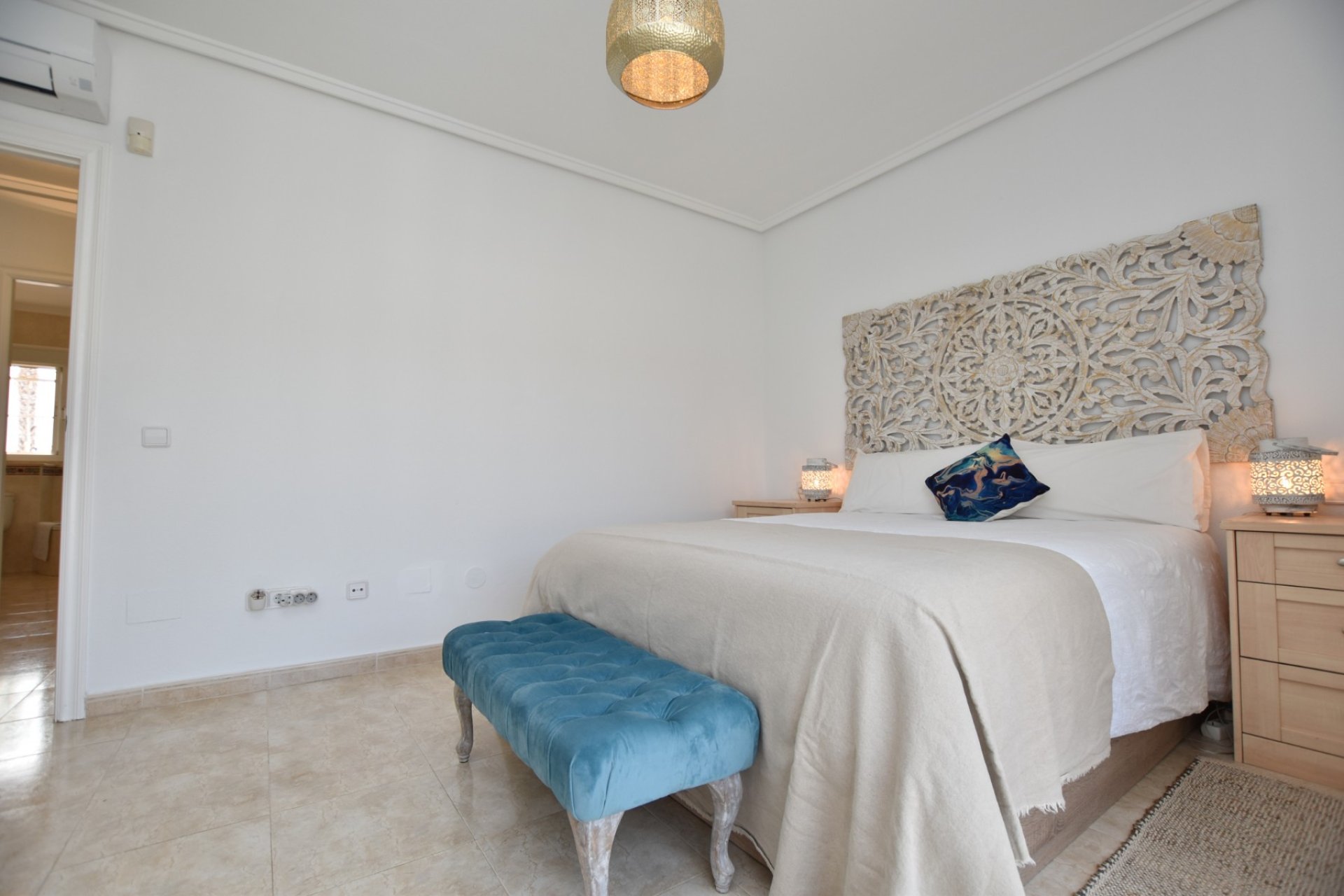 Herverkoop - Herenhuis -
Ciudad Quesada - Doña Pepa