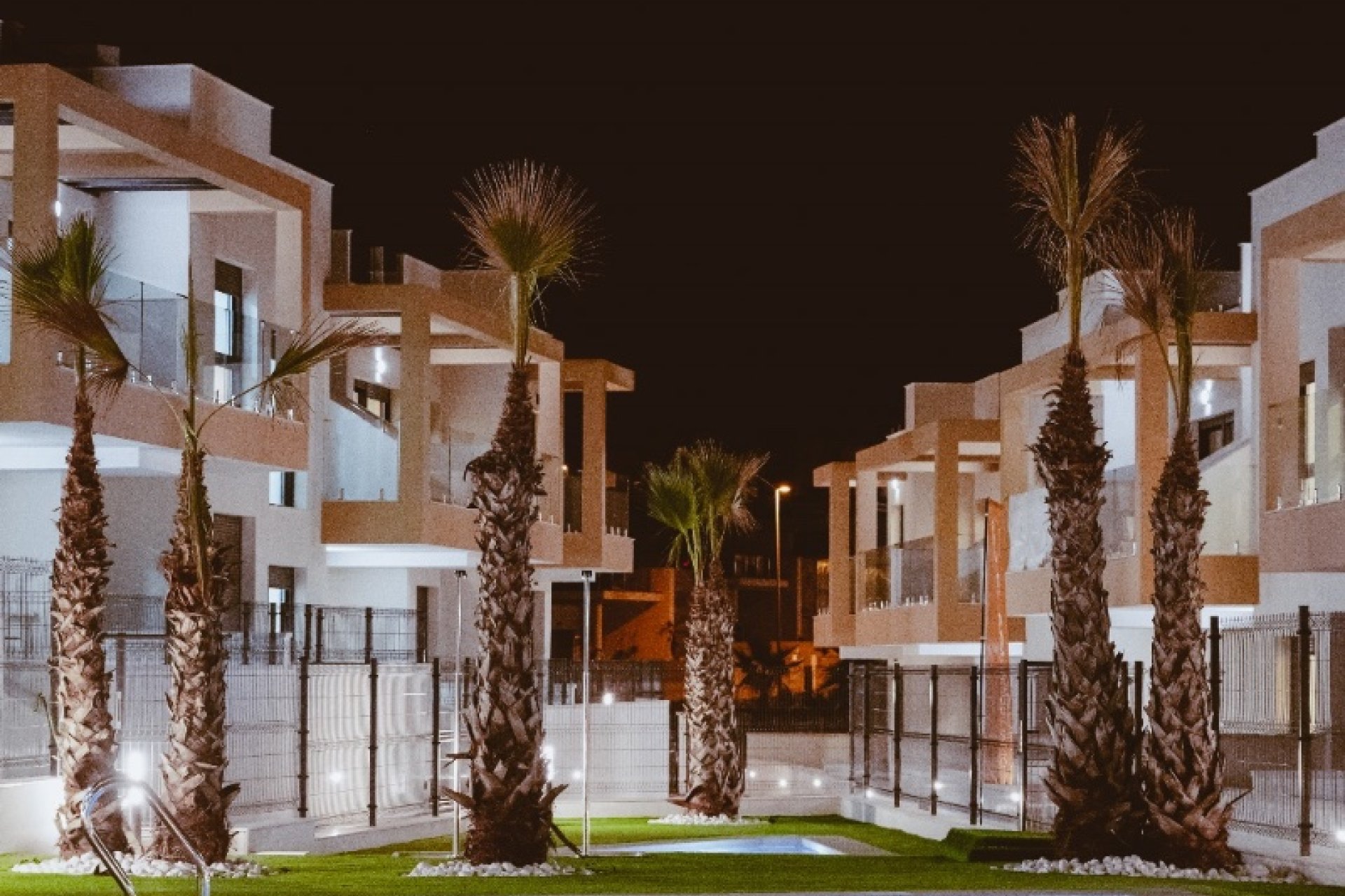 Herverkoop - Herenhuis -
Orihuela Costa - Costa Blanca